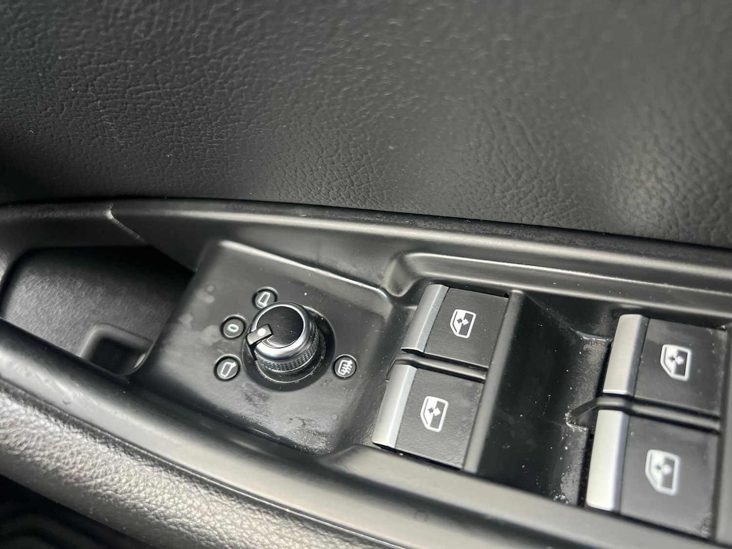 Used Audi A4 2018 for sale - 77098176: Photo 41