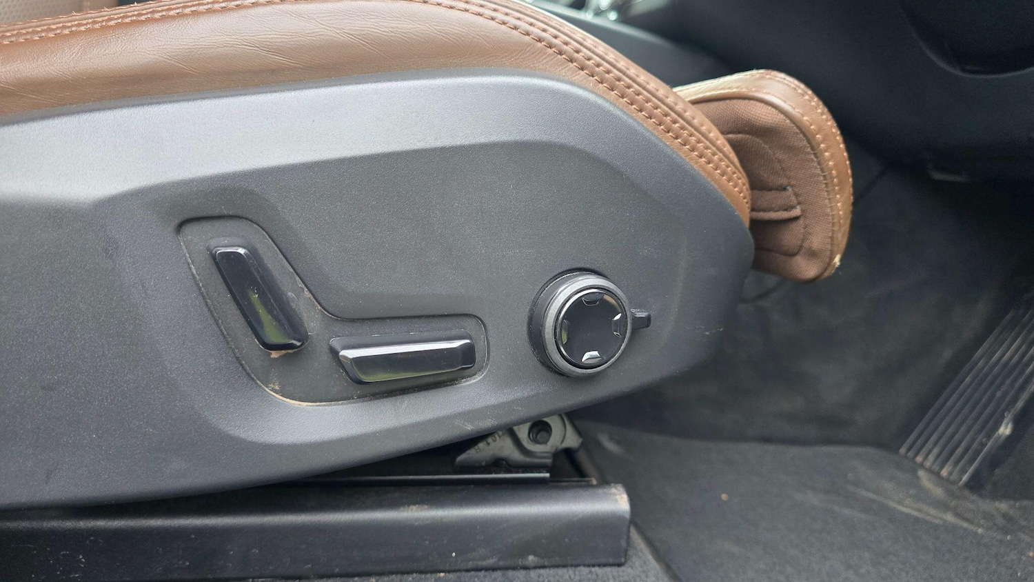 Used Volvo XC60 2021 for sale - 77331091: Photo 18