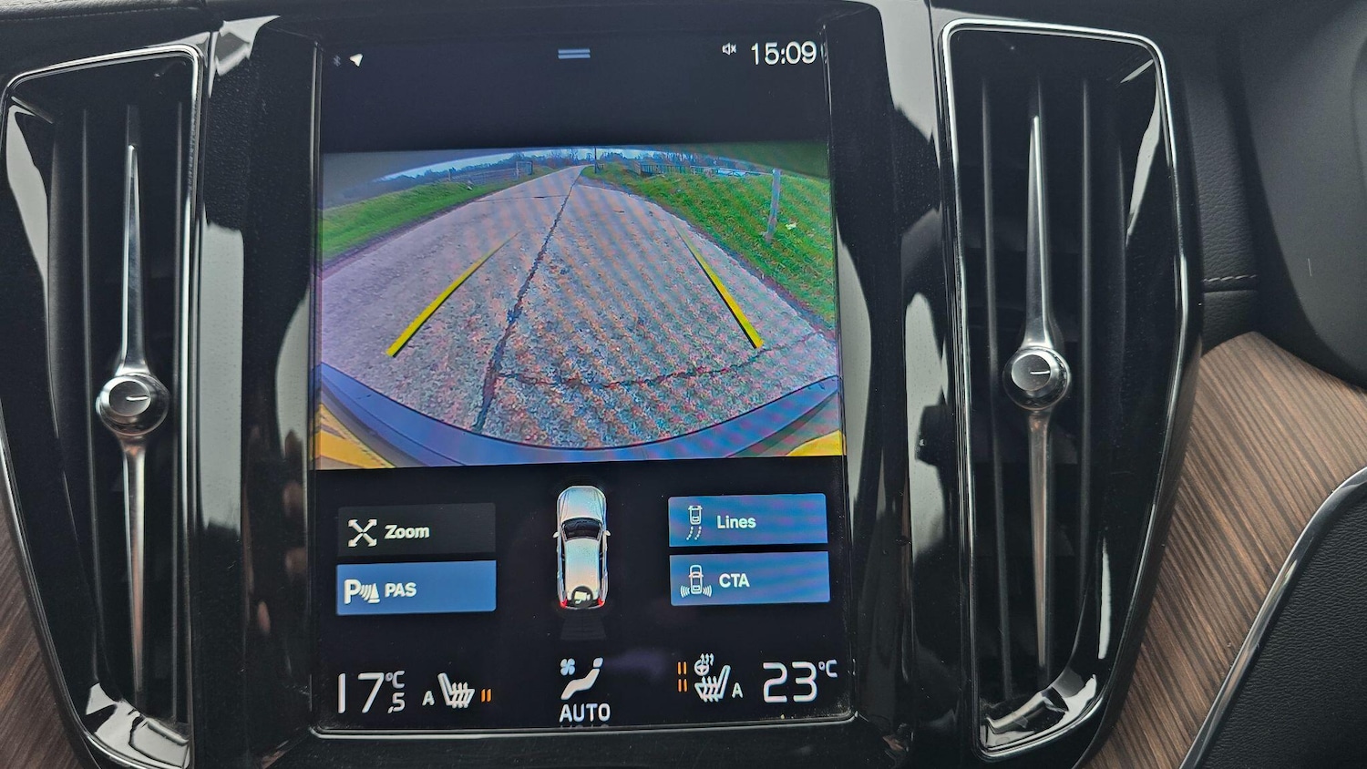 Used Volvo XC60 2021 for sale - 77331091: Photo 28