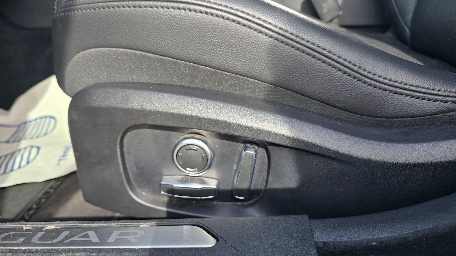 Used Jaguar XE 2021 for sale - 77892487: Photo 13