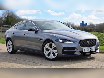 (21) - 2.0 D200 MHEV S Auto Euro 6 (s/s) 4dr