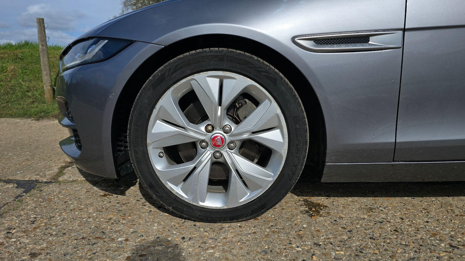 Used Jaguar XE 2021 for sale - 77892487: Photo 20