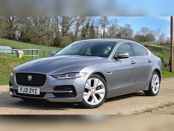 Used Jaguar XE 2021 for sale - 77892487: Photo