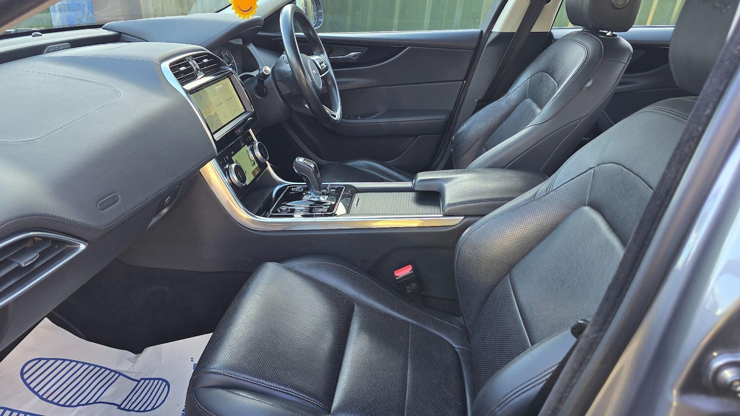 Used Jaguar XE 2021 for sale - 77892487: Photo 6