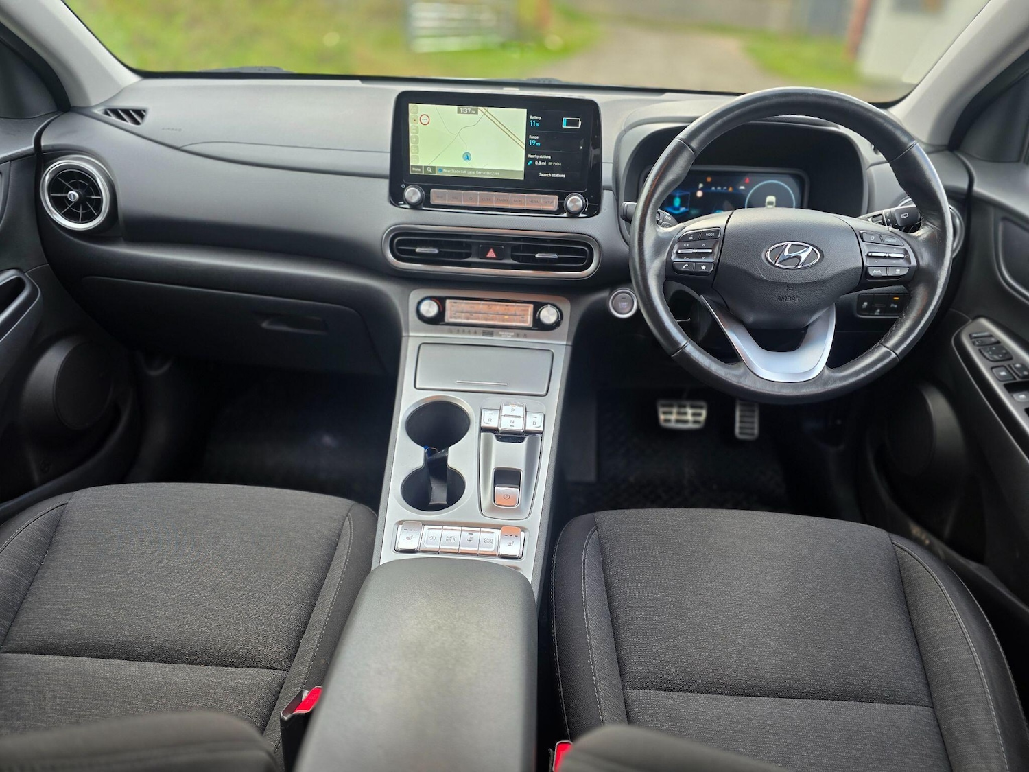Used Hyundai KONA 2023 for sale - 76645252: Photo 6
