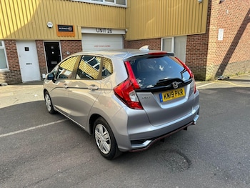 Used Honda Jazz 2019 for sale - 76425524: Photo
