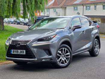 (19) - 2.5 300h E-CVT 4WD Euro 6 (s/s) 5dr