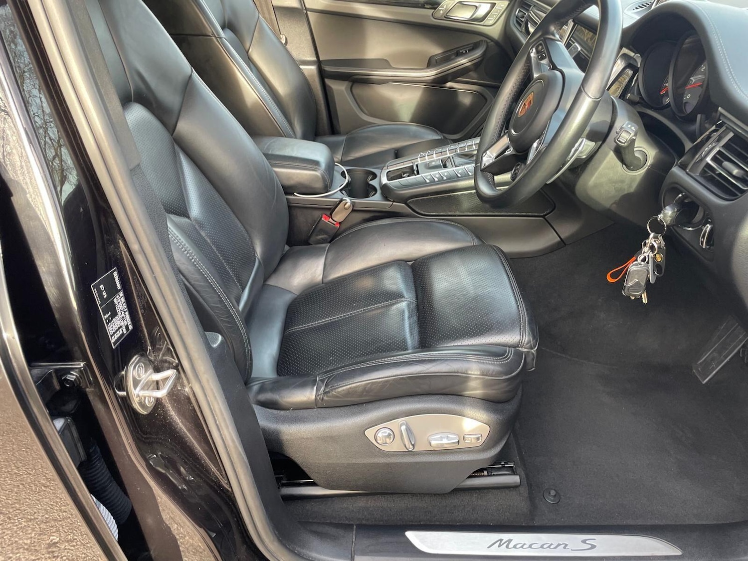 Used Porsche Macan 2020 for sale - 77794449: Photo 7