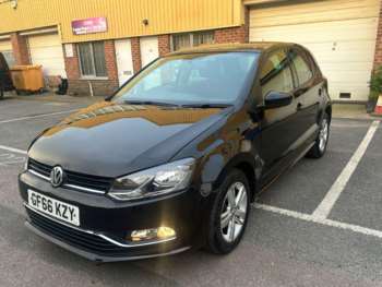 Used Volkswagen Polo 2016 for sale - 74898978: Photo