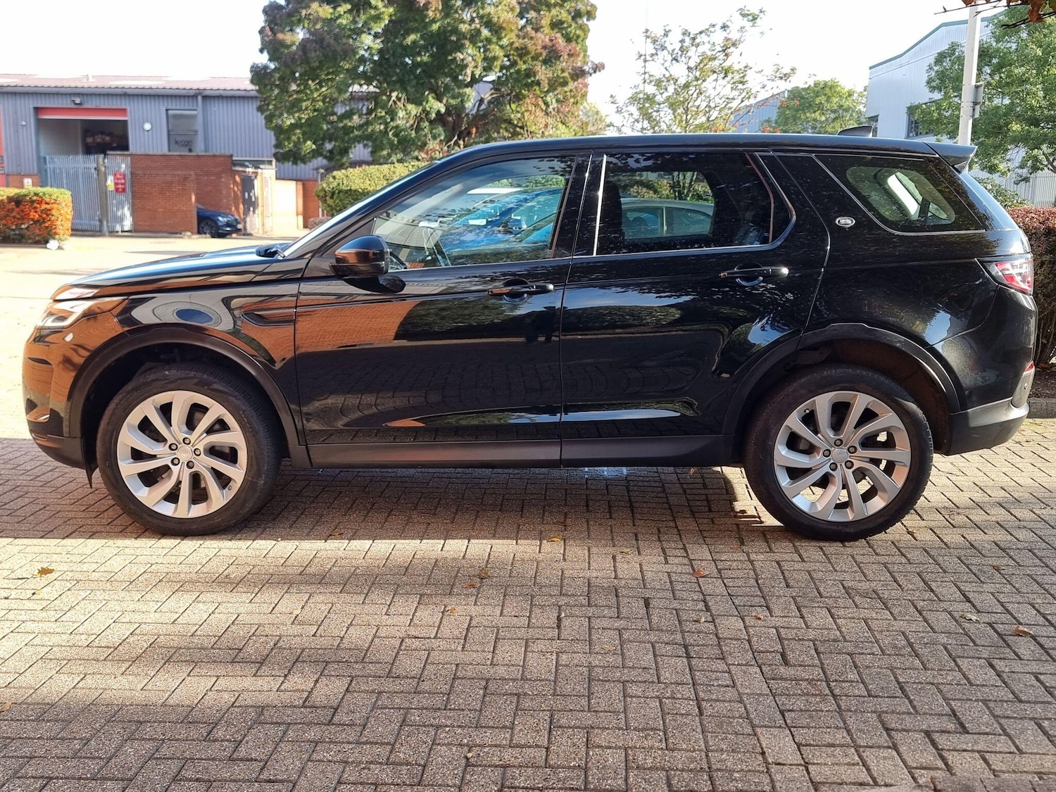 Used Land Rover Discovery Sport 2020 for sale - 76424081: Photo 15