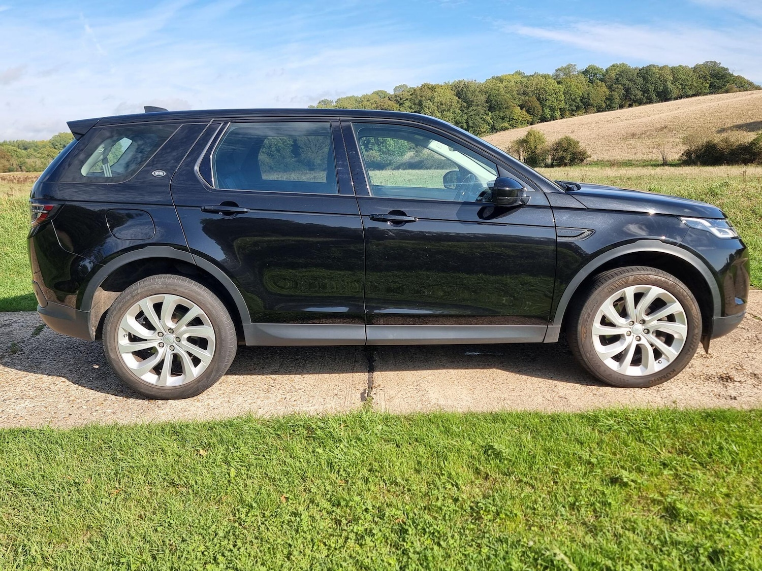 Used Land Rover Discovery Sport 2020 for sale - 76424081: Photo 19