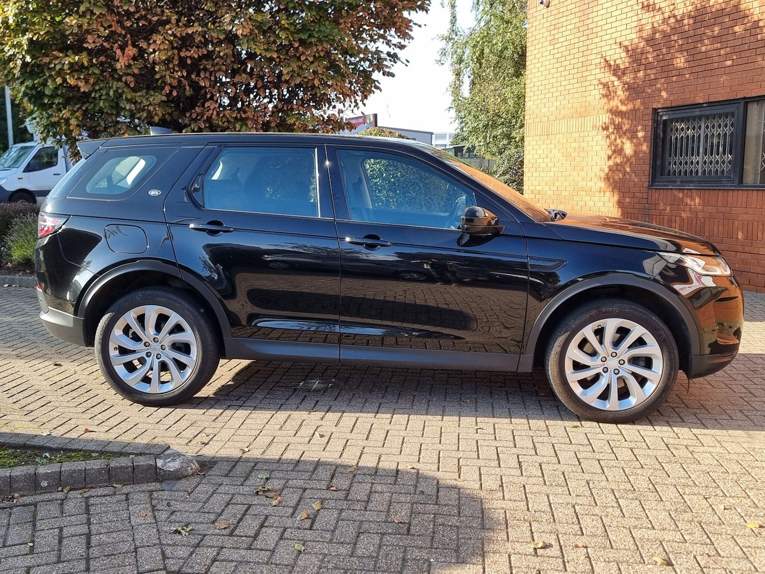 Used Land Rover Discovery Sport 2020 for sale - 76424081: Photo 21