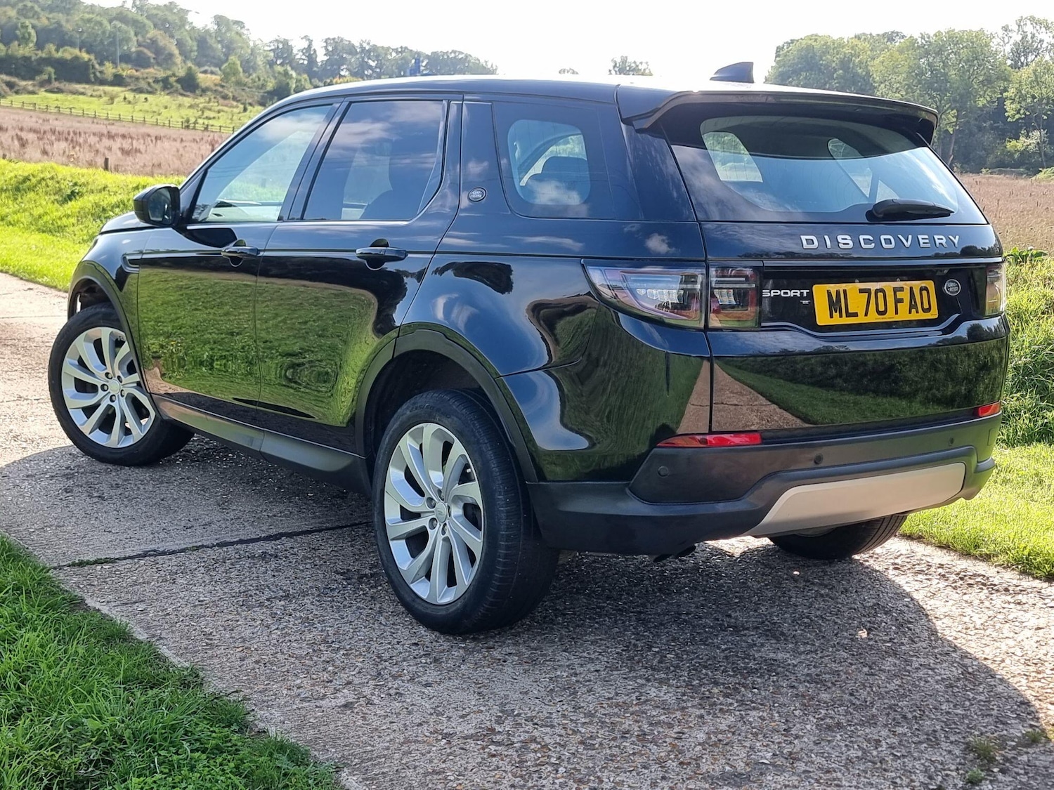 Used Land Rover Discovery Sport 2020 for sale - 76424081: Photo 8