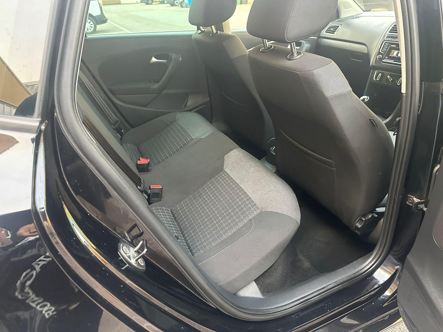 Used Volkswagen Polo 2016 for sale - 77098212: Photo 16