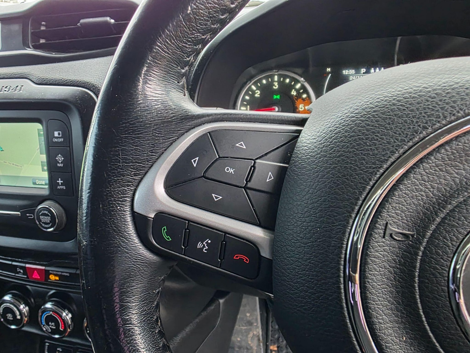 Used Jeep Renegade 2018 for sale - 77097583: Photo 15