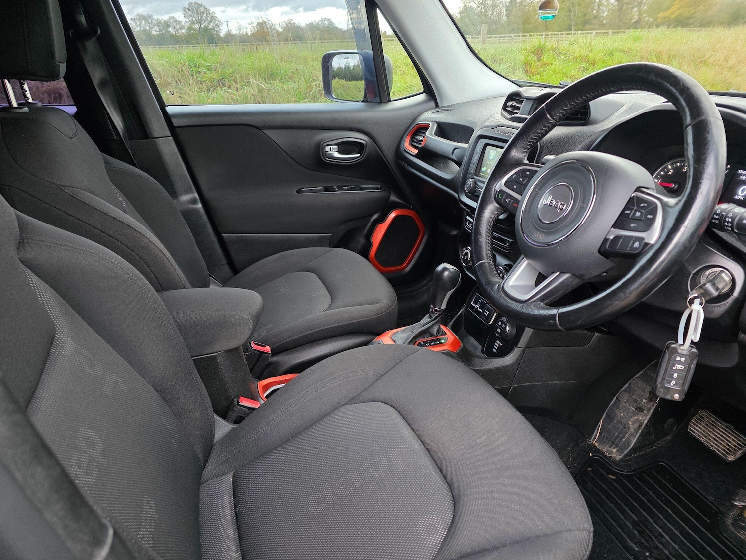 Used Jeep Renegade 2018 for sale - 77097583: Photo 7