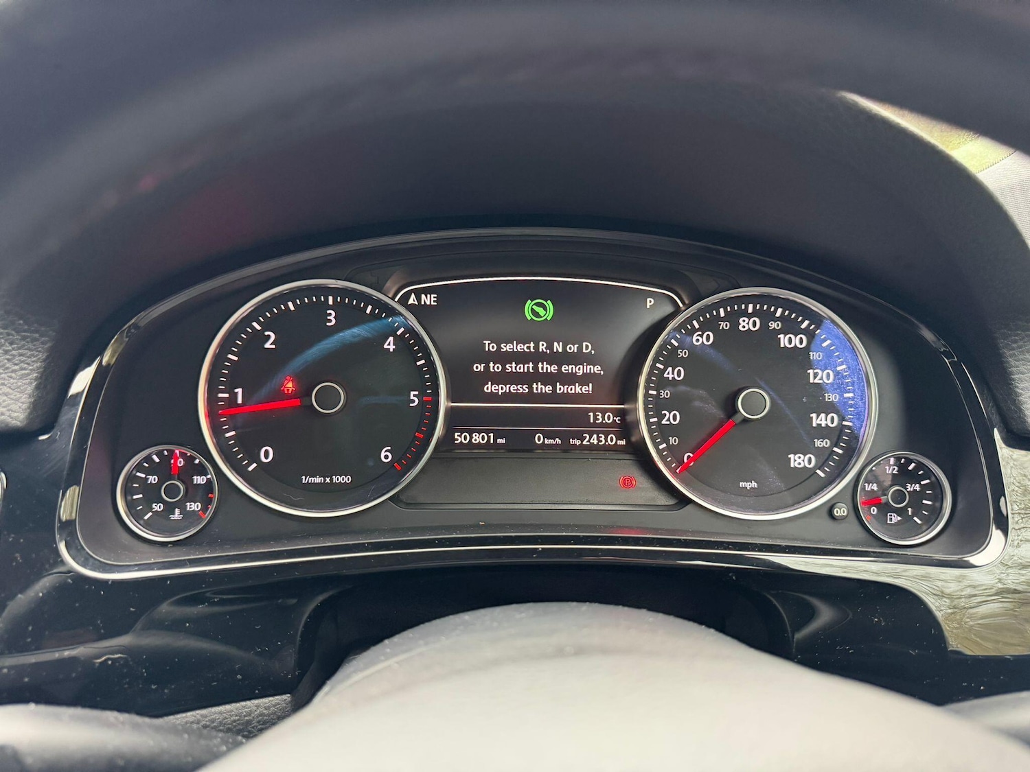 Used Volkswagen Touareg 2016 for sale - 77439696: Photo 37