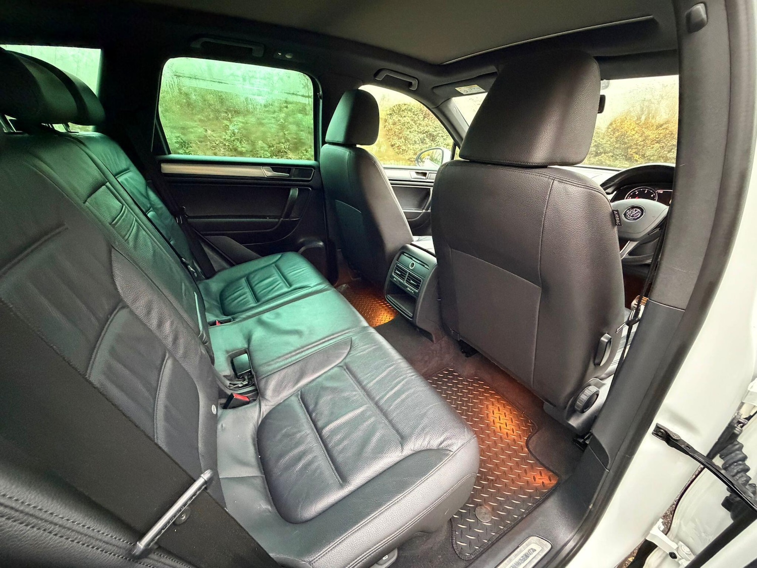 Used Volkswagen Touareg 2016 for sale - 77439696: Photo 9