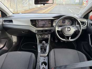Used Volkswagen Polo 2018 for sale - 74776895: Photo