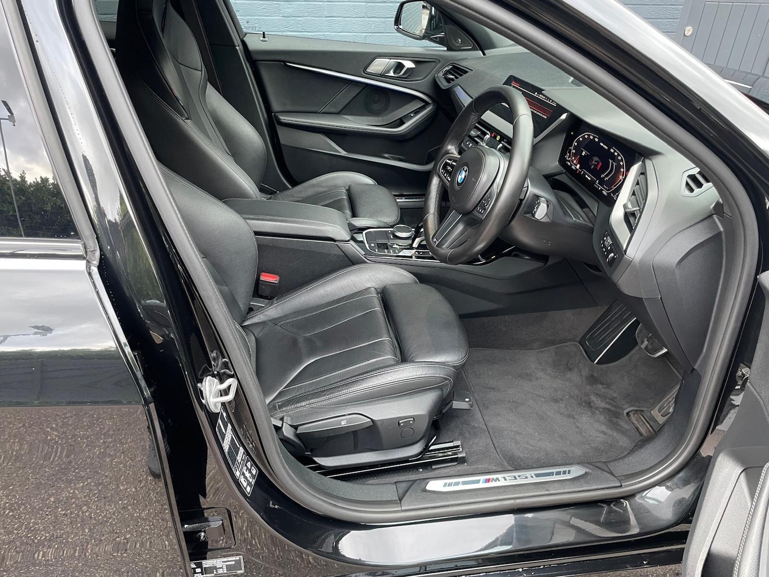 Used BMW 1 Series 2023 for sale - 77097456: Photo 5