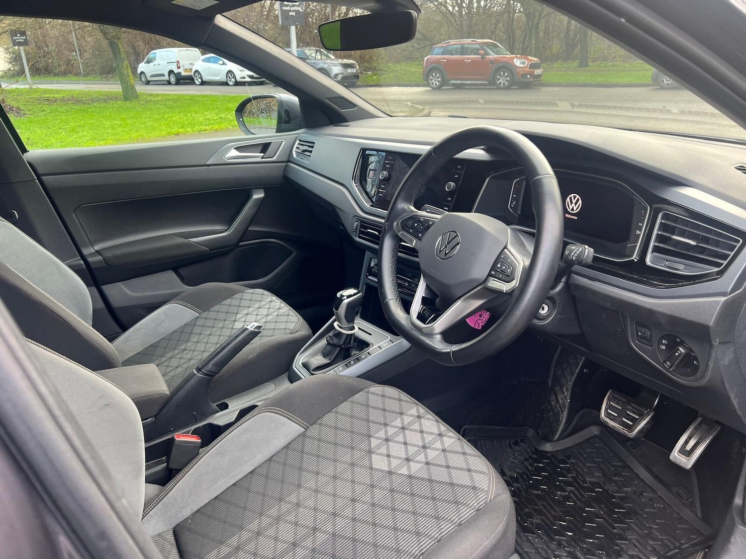 Used Volkswagen Taigo 2024 for sale - 77468056: Photo 5