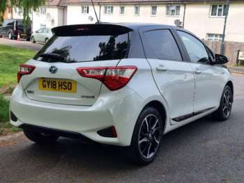 Used Toyota Yaris 2018 for sale - 74777630: Photo