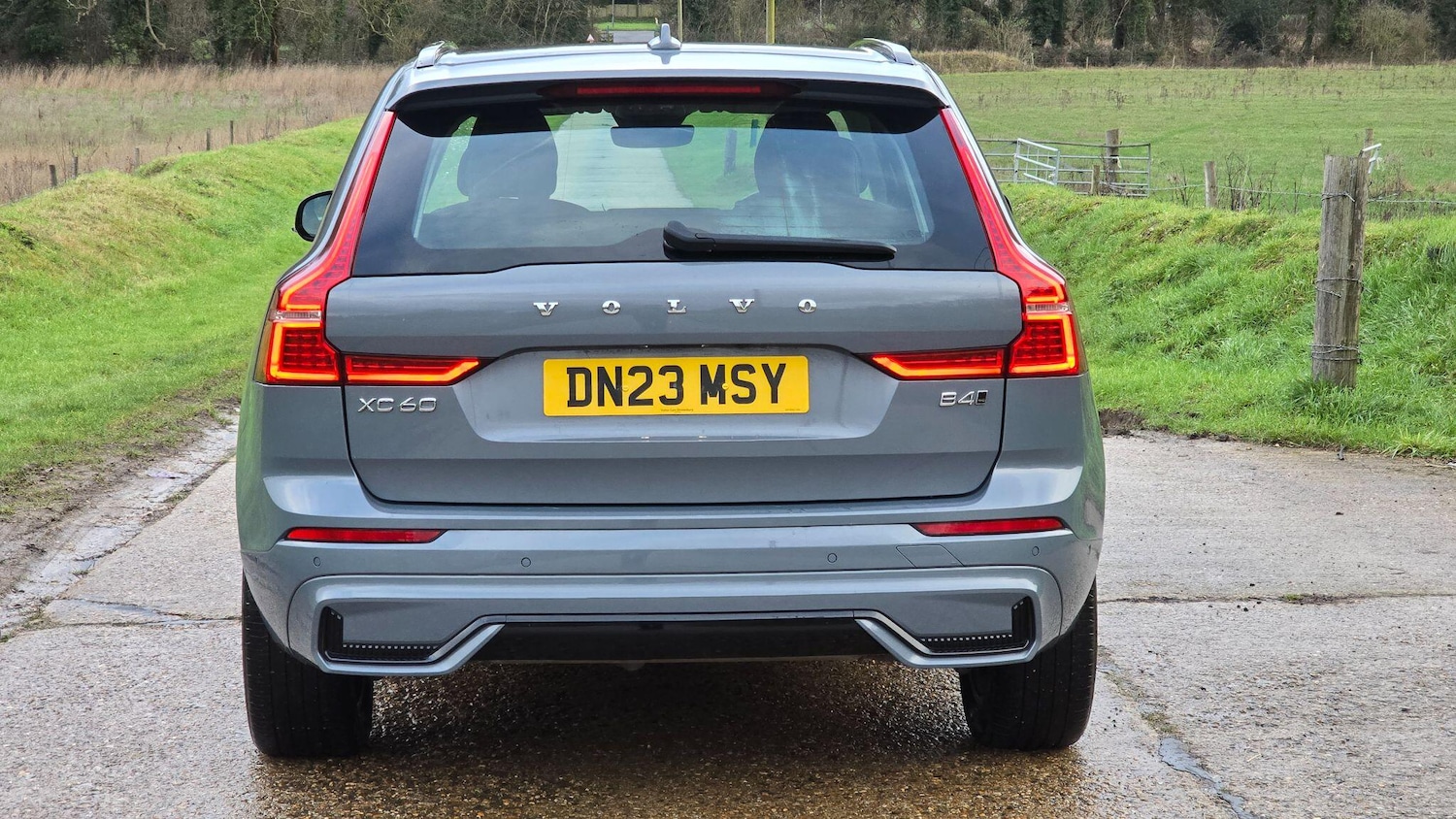 Used Volvo XC60 2023 for sale - 77396298: Photo 10