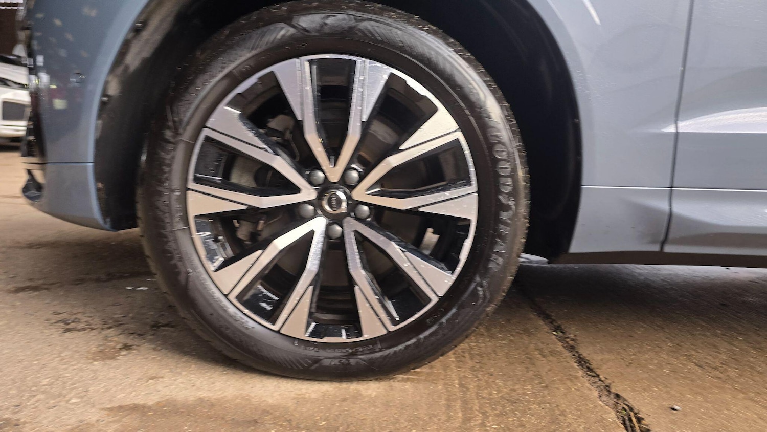 Used Volvo XC60 2023 for sale - 77396298: Photo 18