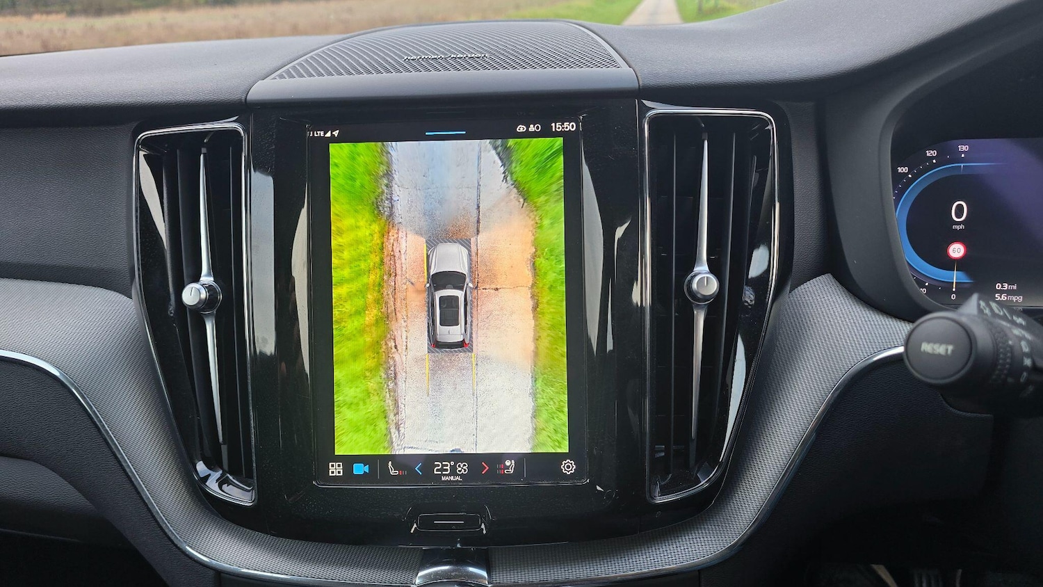 Used Volvo XC60 2023 for sale - 77396298: Photo 24