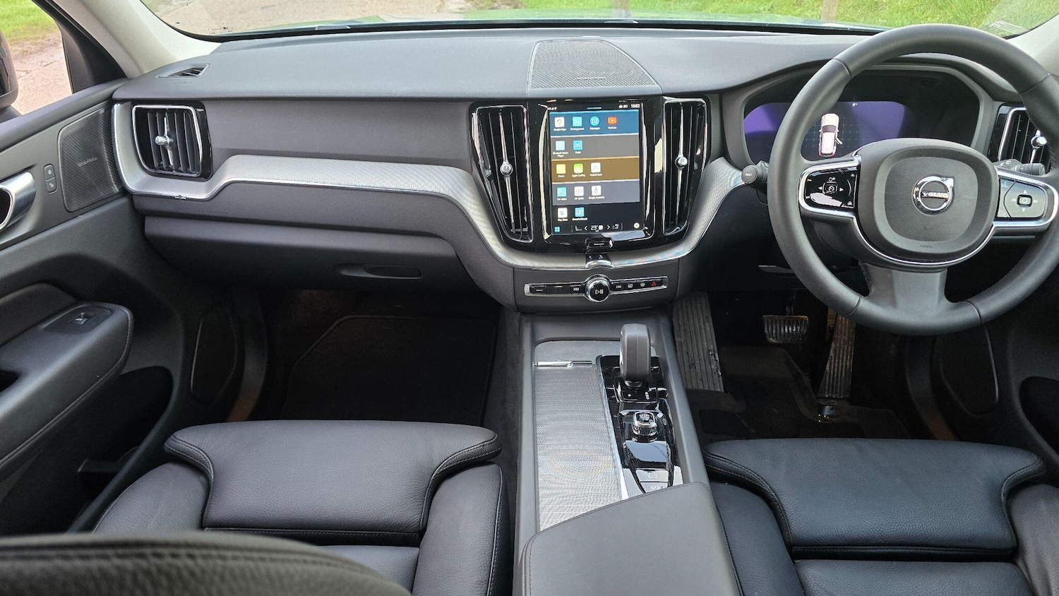 Used Volvo XC60 2023 for sale - 77396298: Photo 5