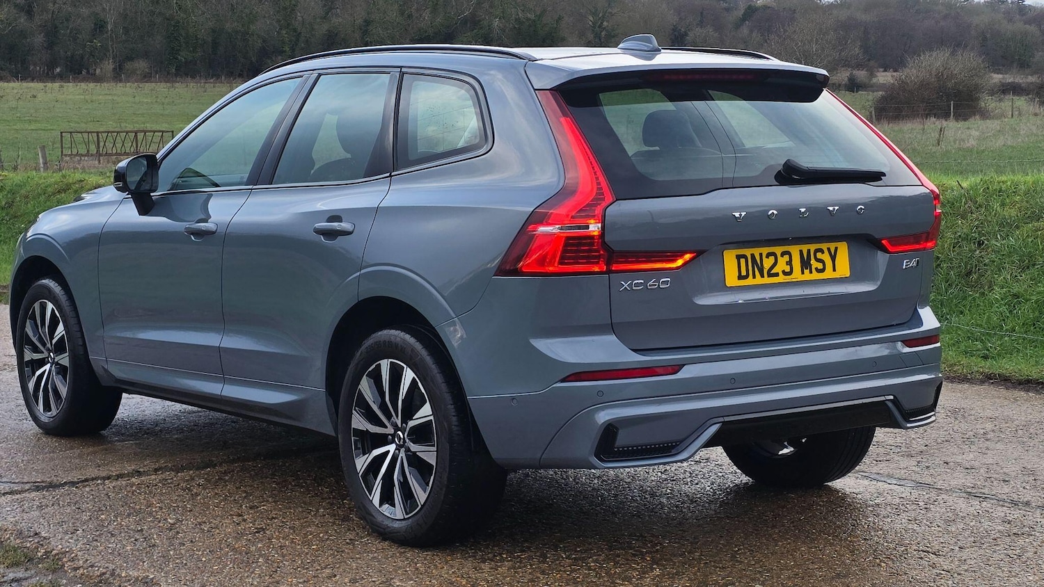 Used Volvo XC60 2023 for sale - 77396298: Photo 8