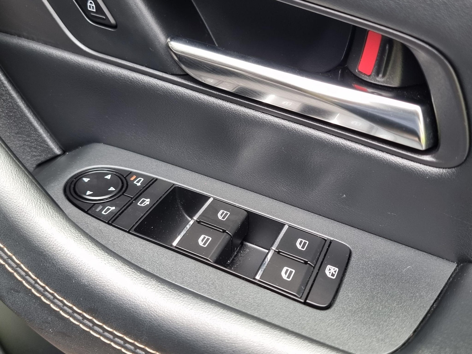 Used Mazda CX-60 2023 for sale - 76425468: Photo 15