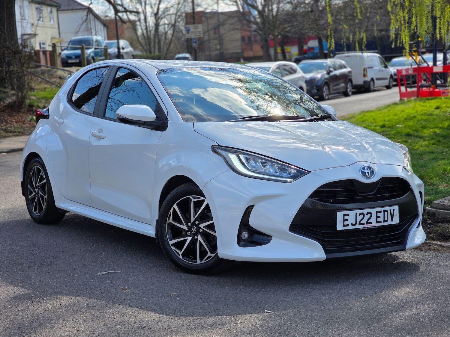 Used Toyota Yaris 2022 for sale - 76424584: Photo 1