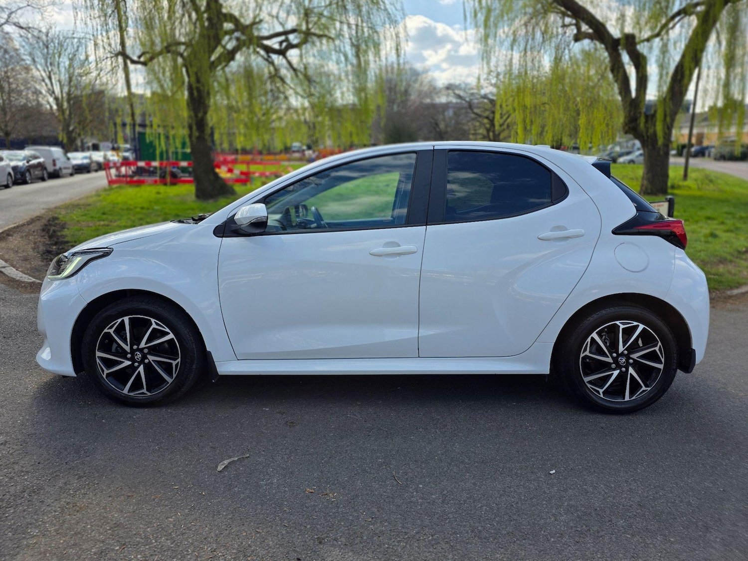 Used Toyota Yaris 2022 for sale - 76424584: Photo 10