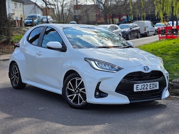 2022 (22) - 1.5 Hybrid Design 5dr CVT