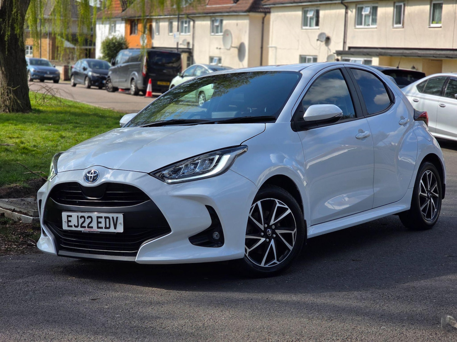 Used Toyota Yaris 2022 for sale - 76424584: Photo 2