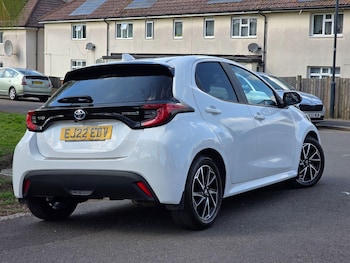 Used Toyota Yaris 2022 for sale - 76424584: Photo