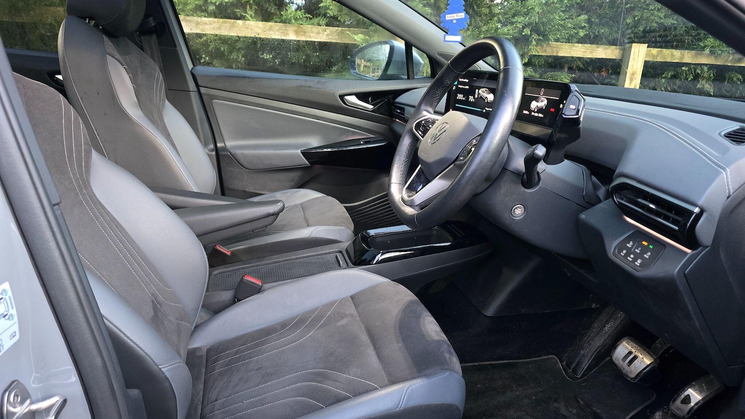 Used Volkswagen ID.4 for sale - 77358819: Photo 4