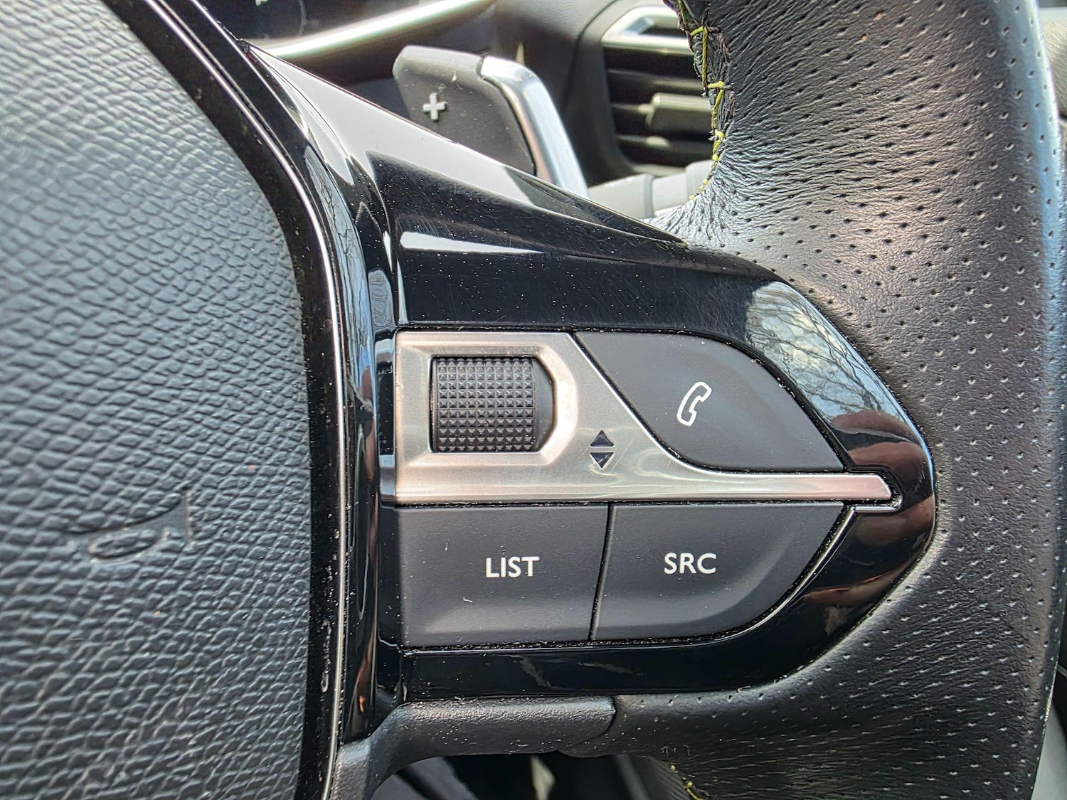 Used Peugeot 2008 2020 for sale - 76993586: Photo 25