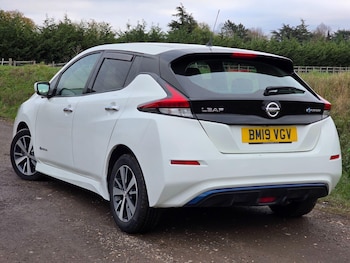 Used Nissan Leaf 2019 for sale - 76912951: Photo