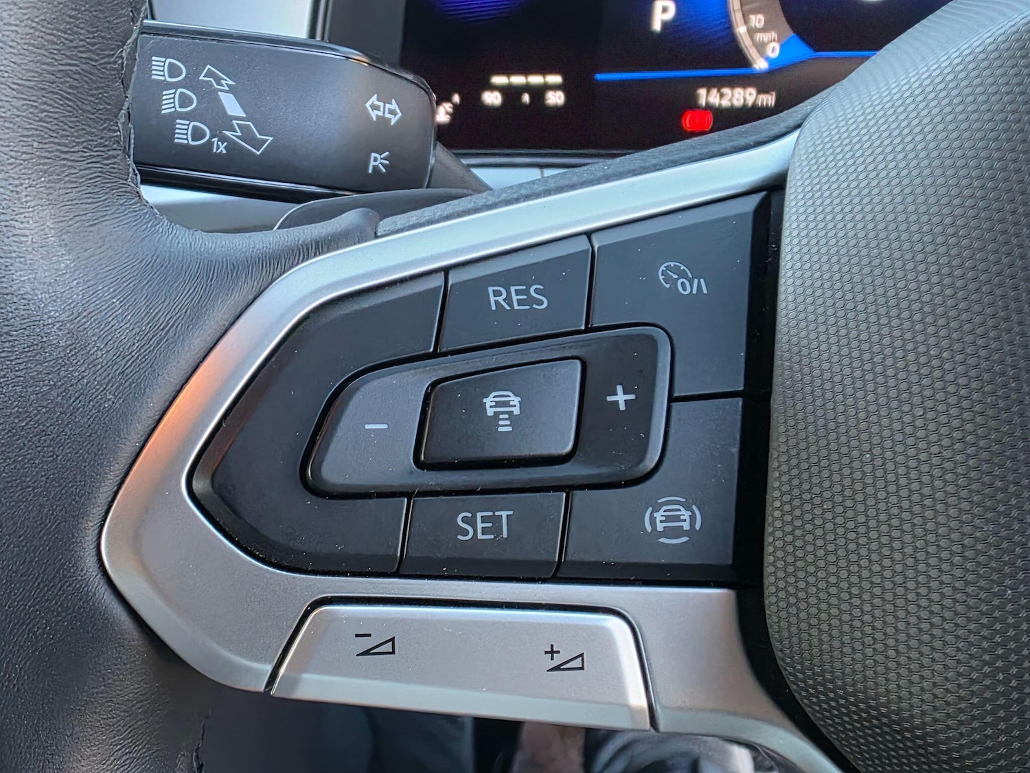 Used Volkswagen T-Roc 2025 for sale - 77097698: Photo 15