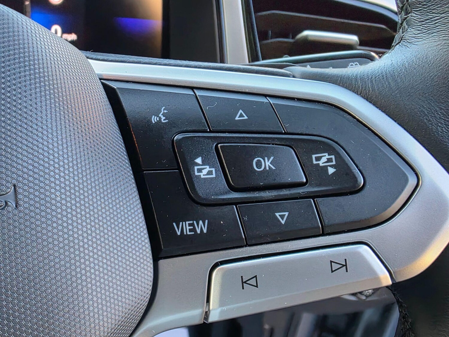 Used Volkswagen T-Roc 2025 for sale - 77097698: Photo 16