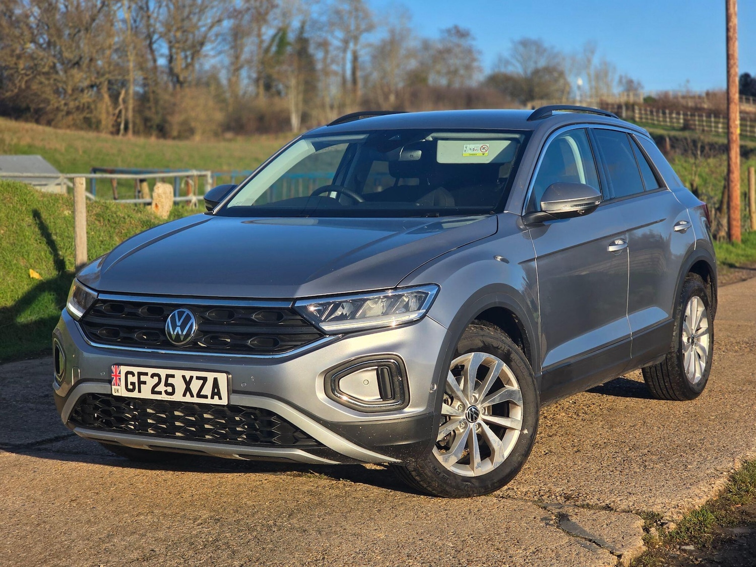 Used Volkswagen T-Roc 2025 for sale - 77097698: Photo 2