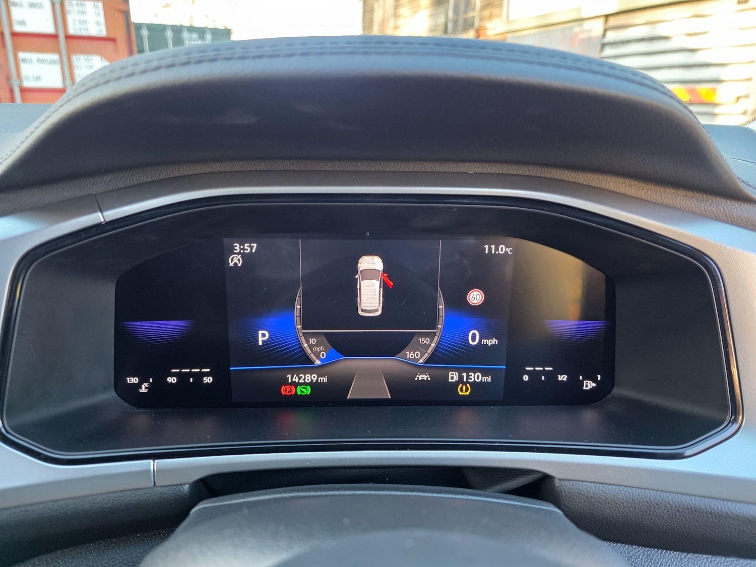 Used Volkswagen T-Roc 2025 for sale - 77097698: Photo 26