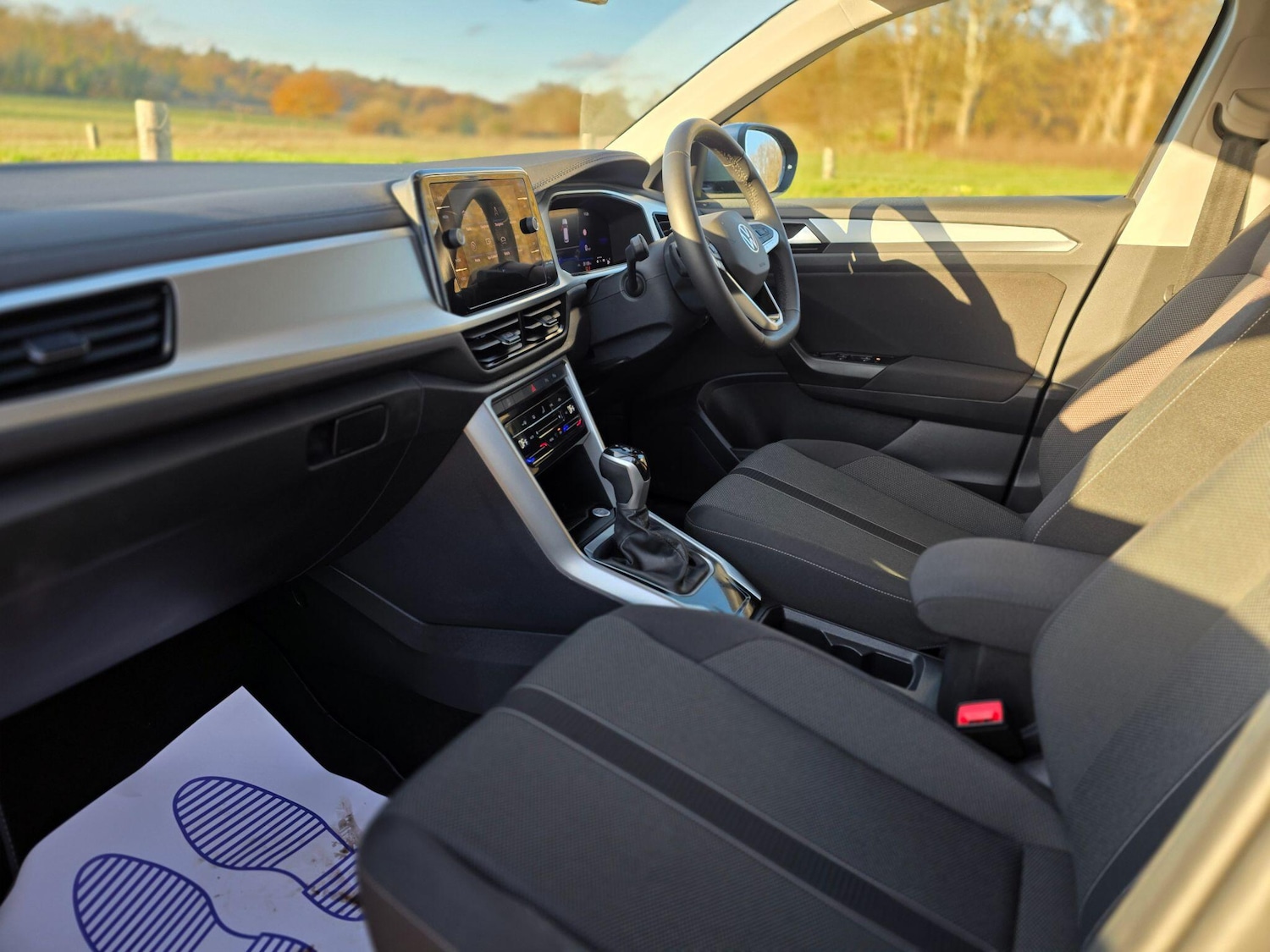 Used Volkswagen T-Roc 2025 for sale - 77097698: Photo 6