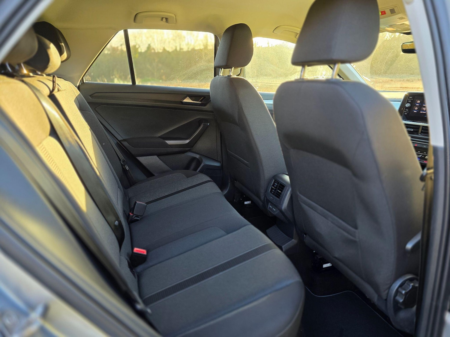 Used Volkswagen T-Roc 2025 for sale - 77097698: Photo 8