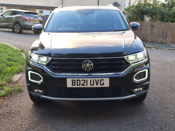 Used Volkswagen T-Roc 2021 for sale - 76071782: Photo 2