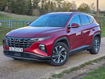 2023 (23) - 1.6 TGDi Premium 5dr 2WD