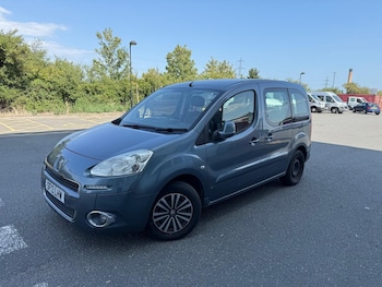 Used Peugeot Partner Tepee 2013 for sale - 76989553: Photo