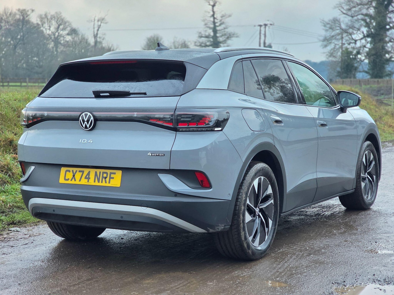 Used Volkswagen ID.4 2024 for sale - 77254628: Photo 3